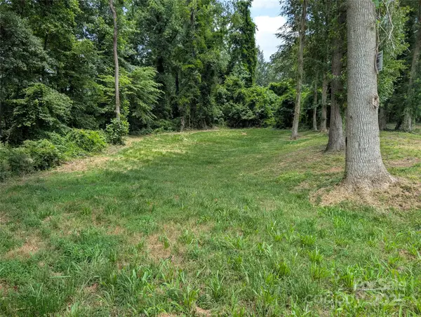 710 Bouchelle Road, Morganton, NC 28655