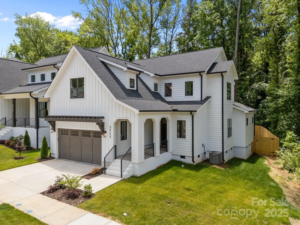 3953 Plainview Road, Charlotte, NC 28208 - Image #1