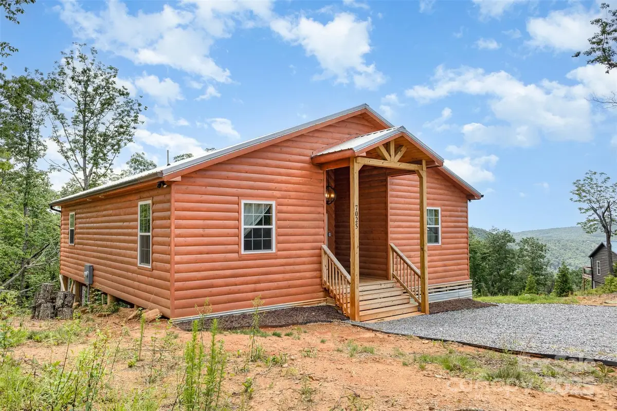 7025 Martin Lane, Morganton, NC 28655 - Image #1