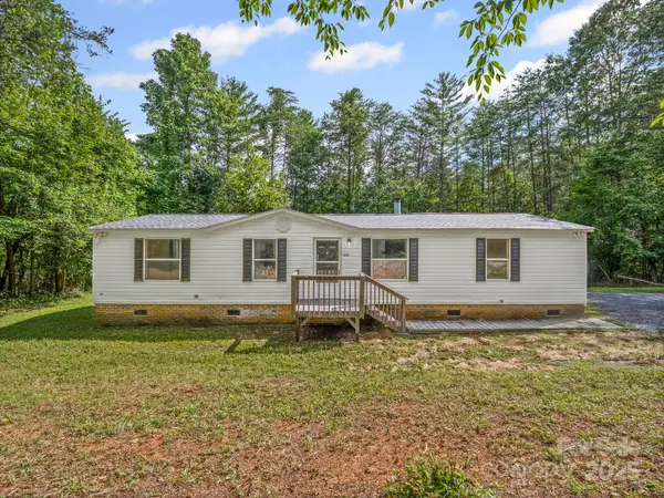 2270 Hartland Forest Drive, Morganton, NC 28655