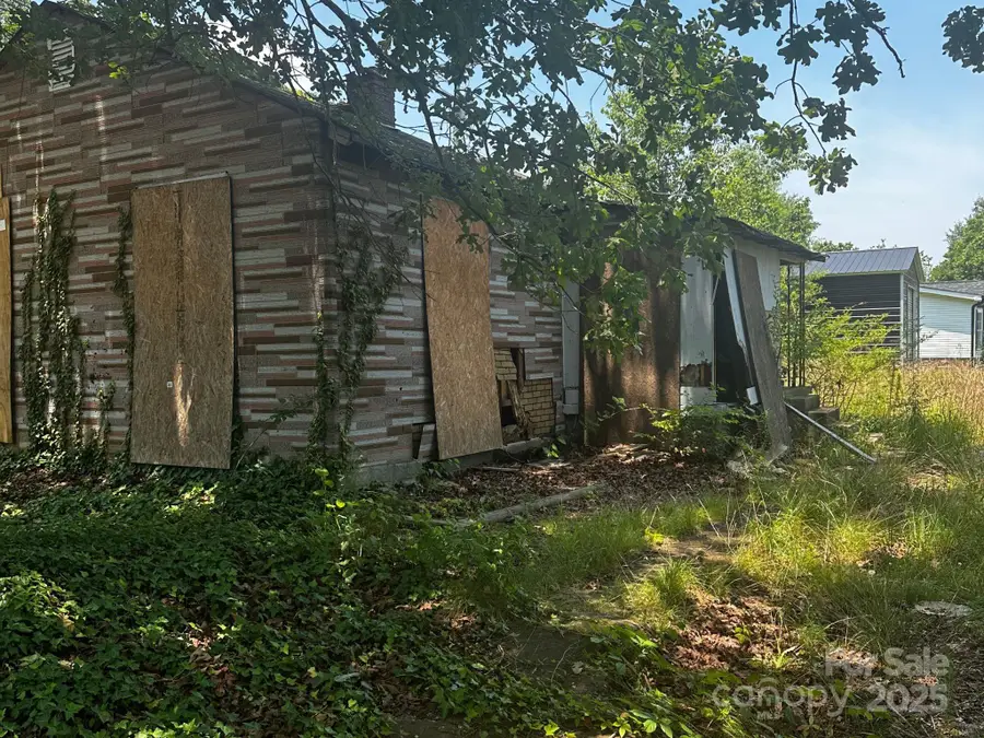 1554 Forum Lane, Iron Station, NC 28080 - Image #2