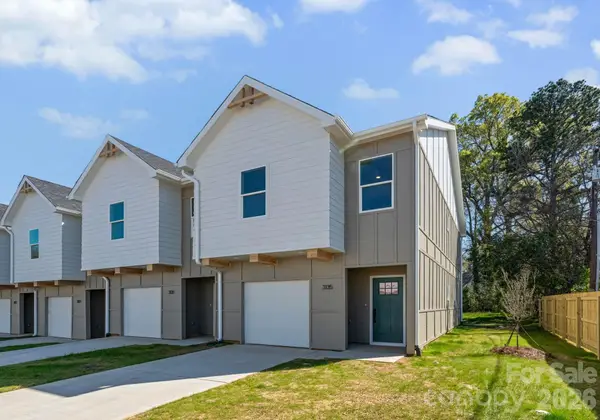 3119 Hatty Place, Charlotte, NC 28216