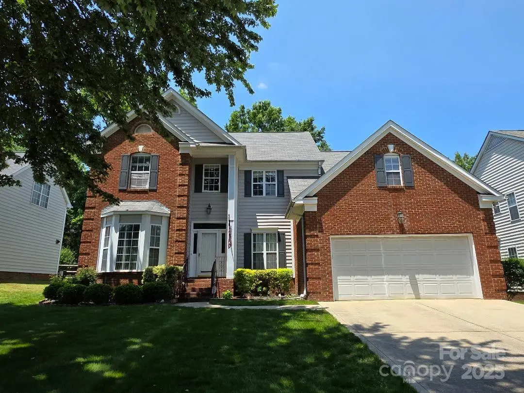 10607 Old Bridge Lane, Charlotte, NC 28269 - Image #1