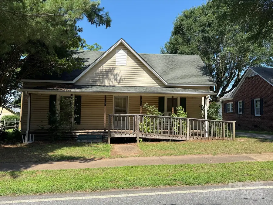 2944 N Lookout Street, Claremont, NC 28610 - Image #2