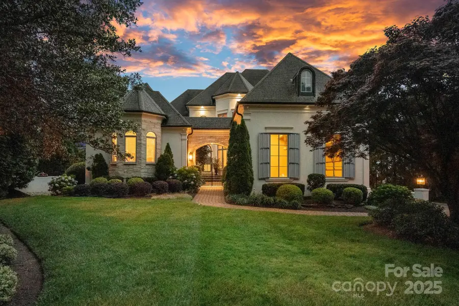 18408 Harbor Light Boulevard, Cornelius, NC 28031 - Image #3