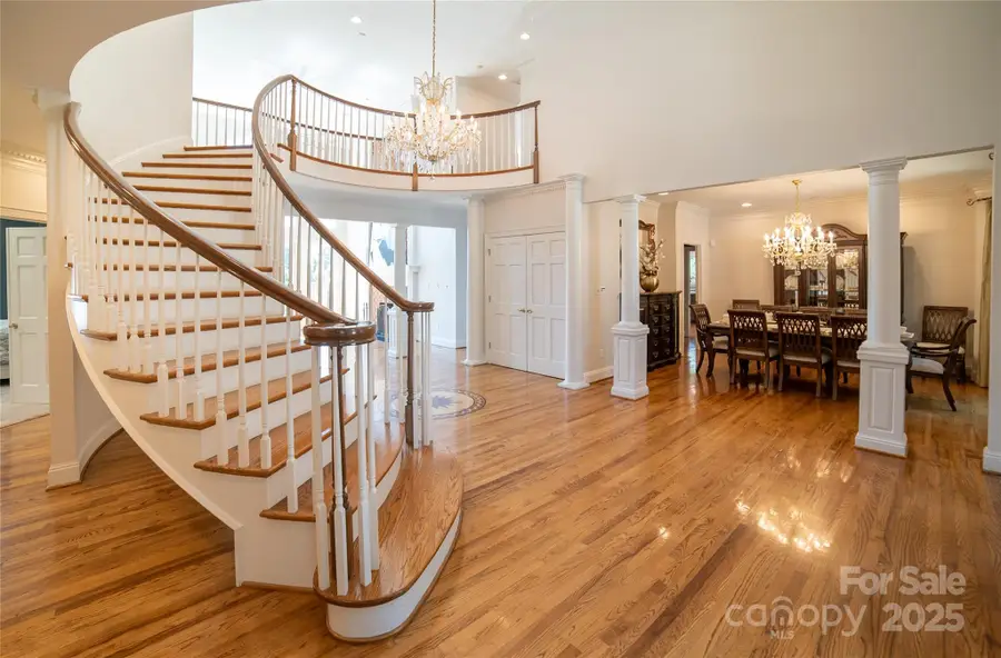 2770 Lakeview Drive, Lenoir, NC 28645 - Image #2