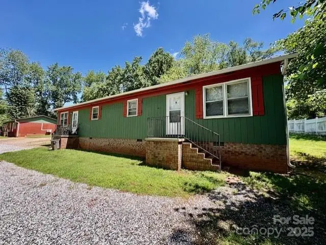 124/126 Polly Street, Morganton, NC 28655 - Image #1