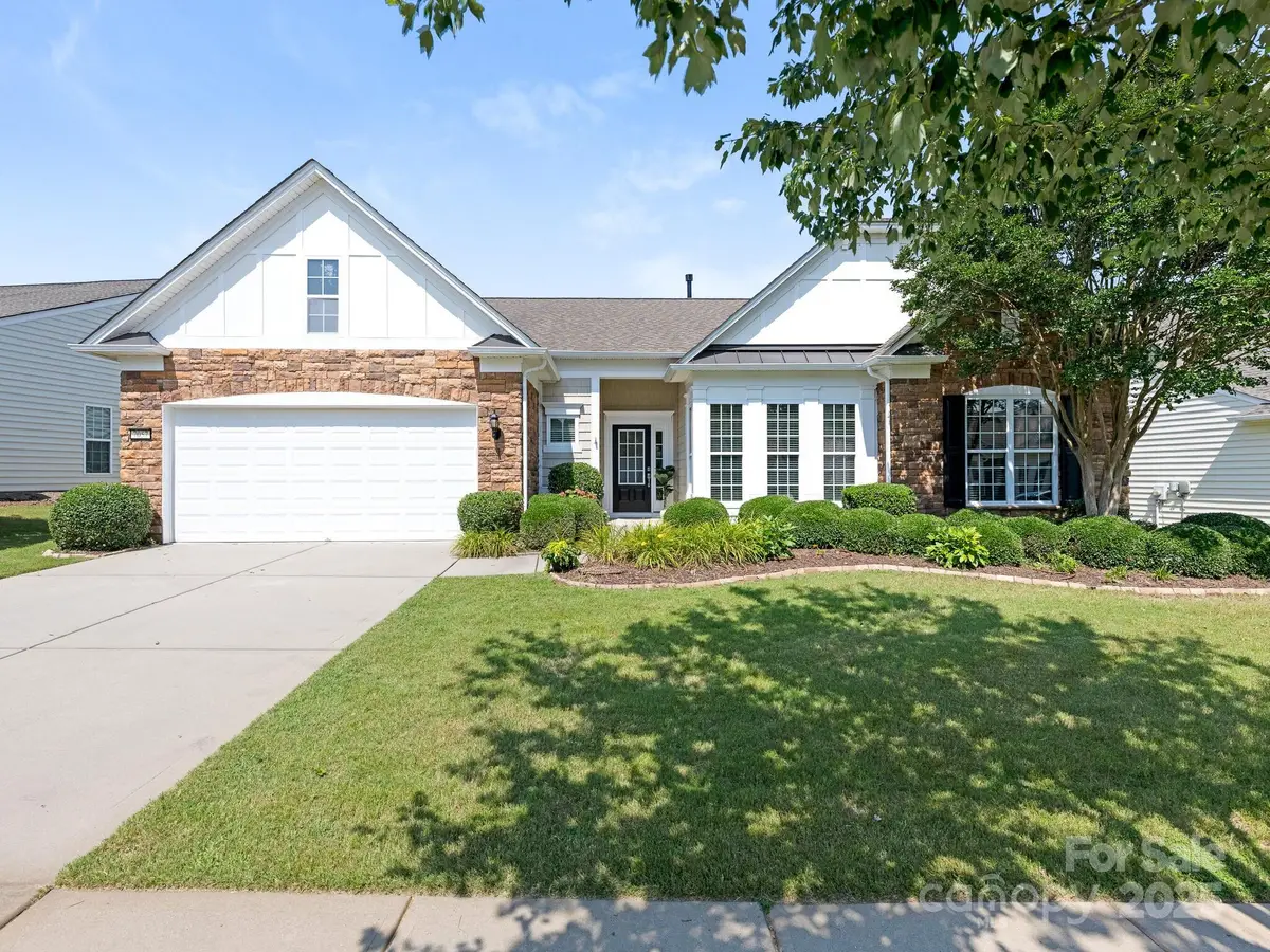 7057 Shenandoah Drive, Fort Mill, SC 29707 - Image #1