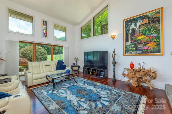 141 Courtland Court, Lake Lure, NC 28746