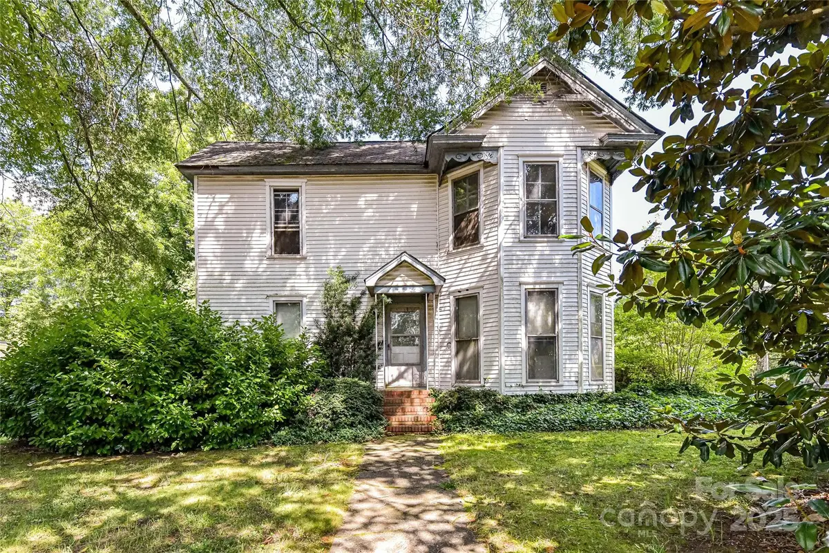 504 Potts Street, Davidson, NC 28036 - Image #1