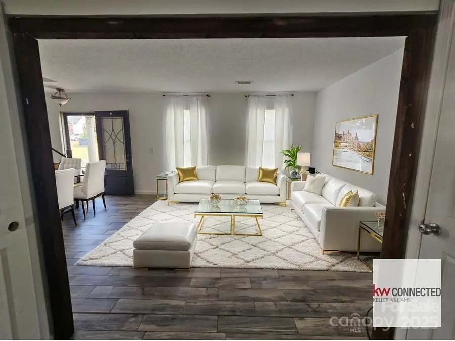 11 Long Glen Court #113, Columbia, SC 29229 - Image #2