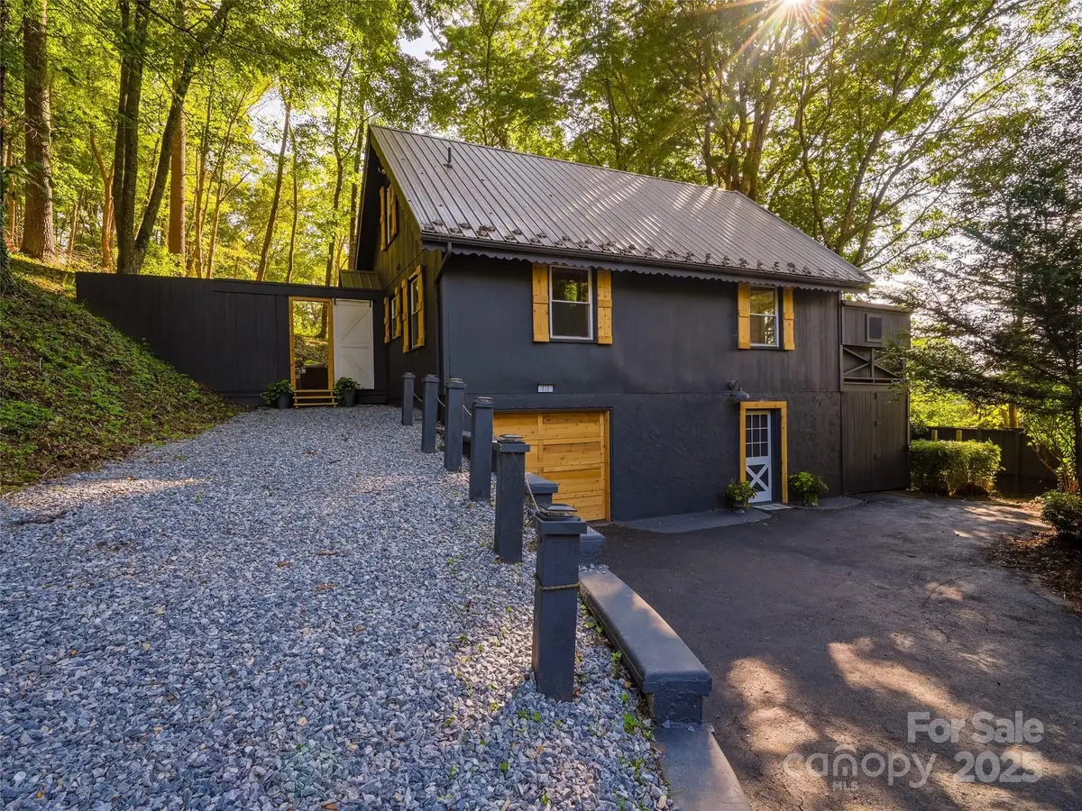 410 Mother In Law Lane, Burnsville, NC 28714 - Image #1