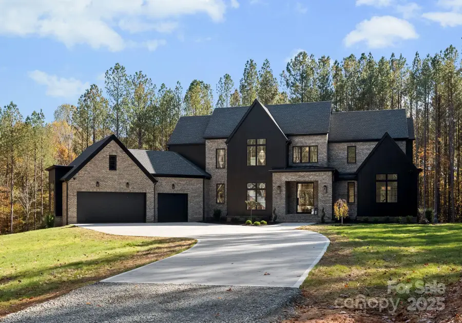 2572 Norton Avenue, Denver, NC 28037 - Image #2