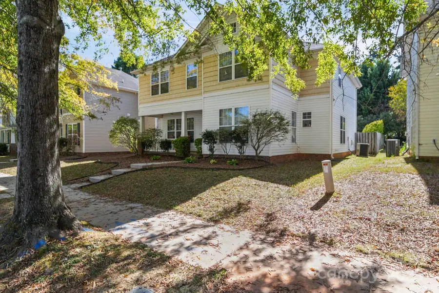 6010 Colonial Garden Drive, Huntersville, NC 28078 - Image #3