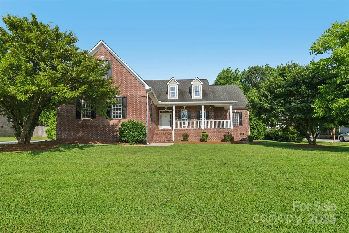 2411 Stoney Run Drive, Oakboro, NC 28129 - Image #1