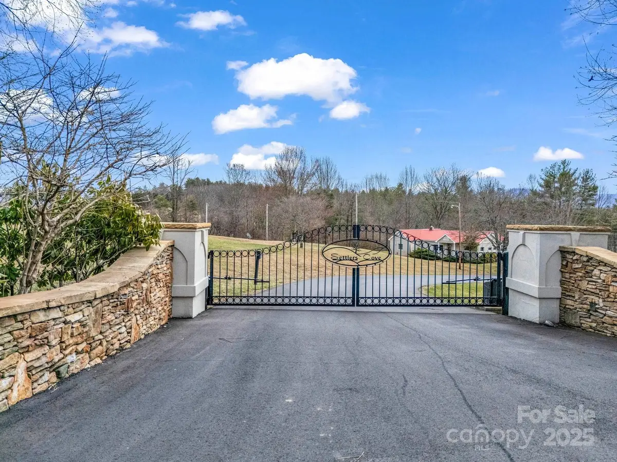 9999 Settlers Trail #39, Mars Hill, NC 28754 - Image #1