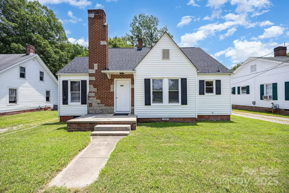 900 N Salisbury Avenue, Spencer, NC 28159 - Image #1