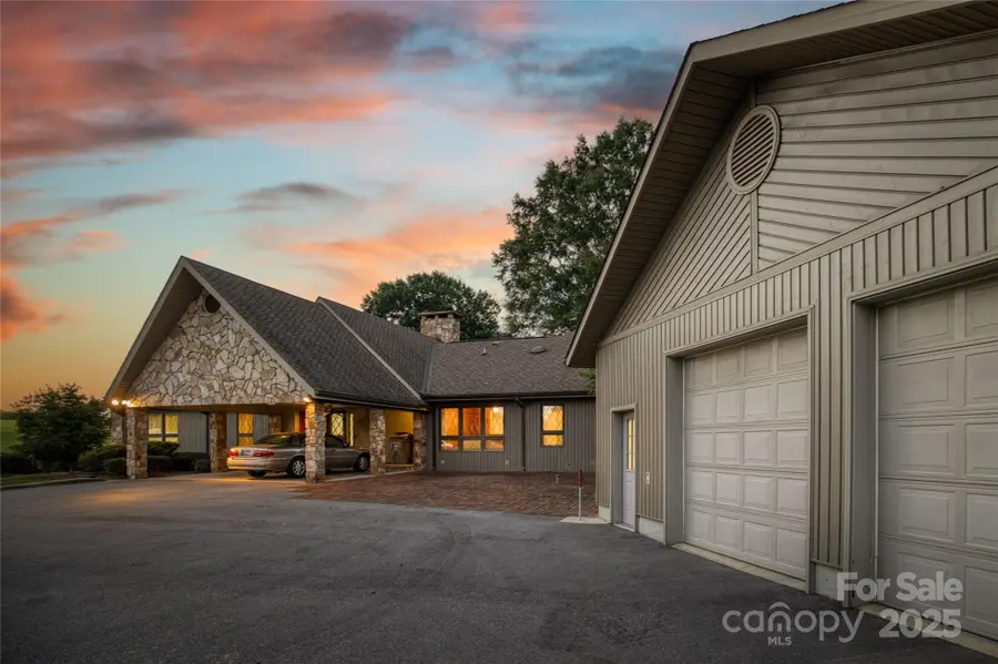 2505 Morganton Boulevard Sw, Lenoir, NC 28645 - Image #3