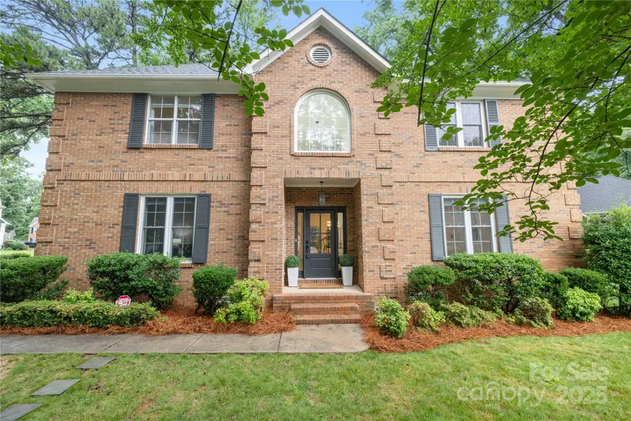 4808 Cobble Glen Way, Charlotte, NC 28269 - Image #2