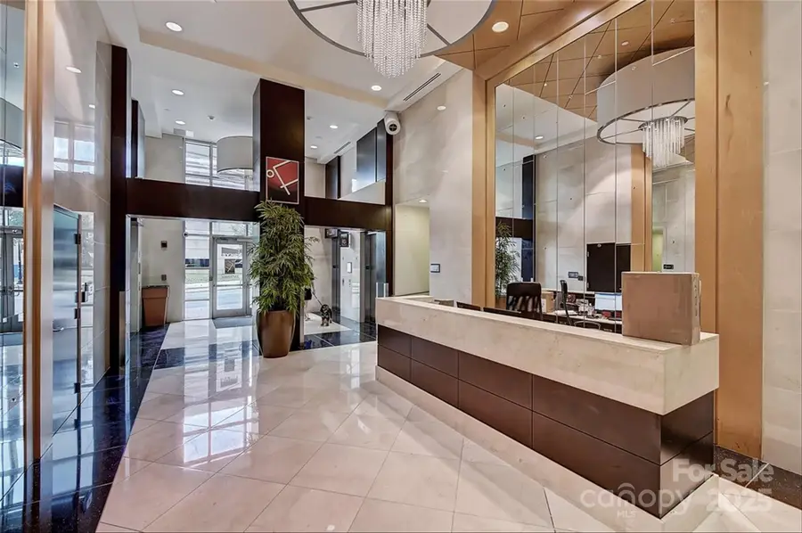 222 S Caldwell Street #1812, Charlotte, NC 28202 - Image #3