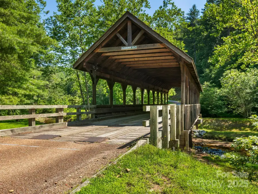 9999 Stone Valley Way #21 Ph 1, Hendersonville, NC 28792 - Image #3