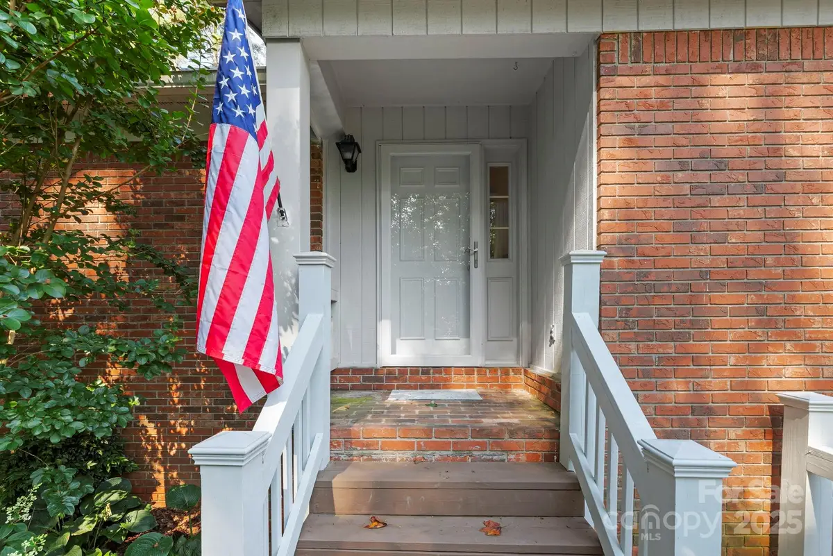 123 Haywood Knolls Drive, Hendersonville, NC 28791 - Image #1