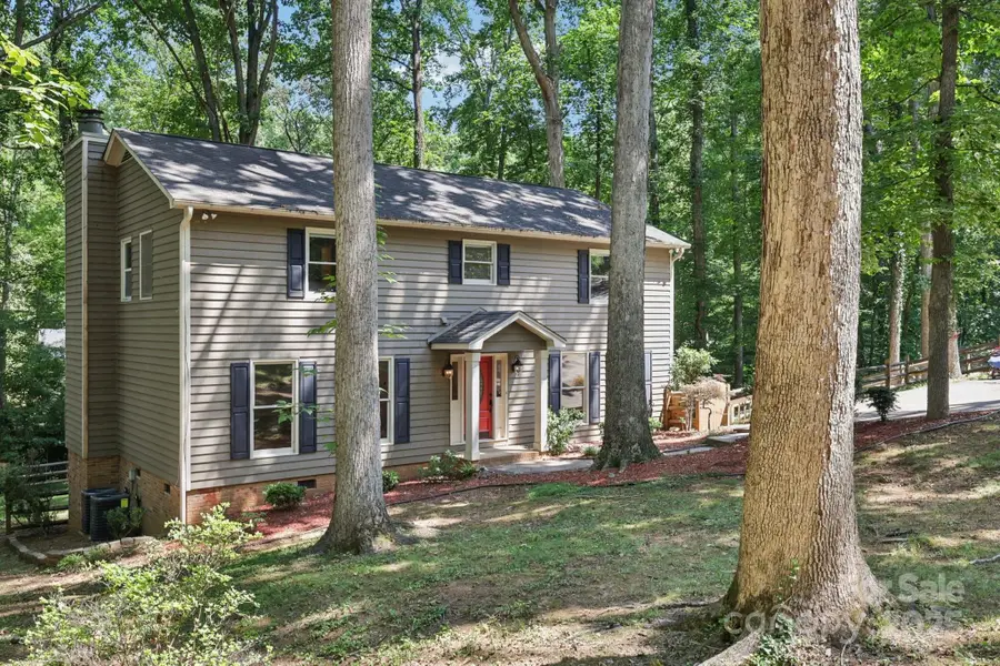 8 Hickory Ridge Court, Clover, SC 29710 - Image #2