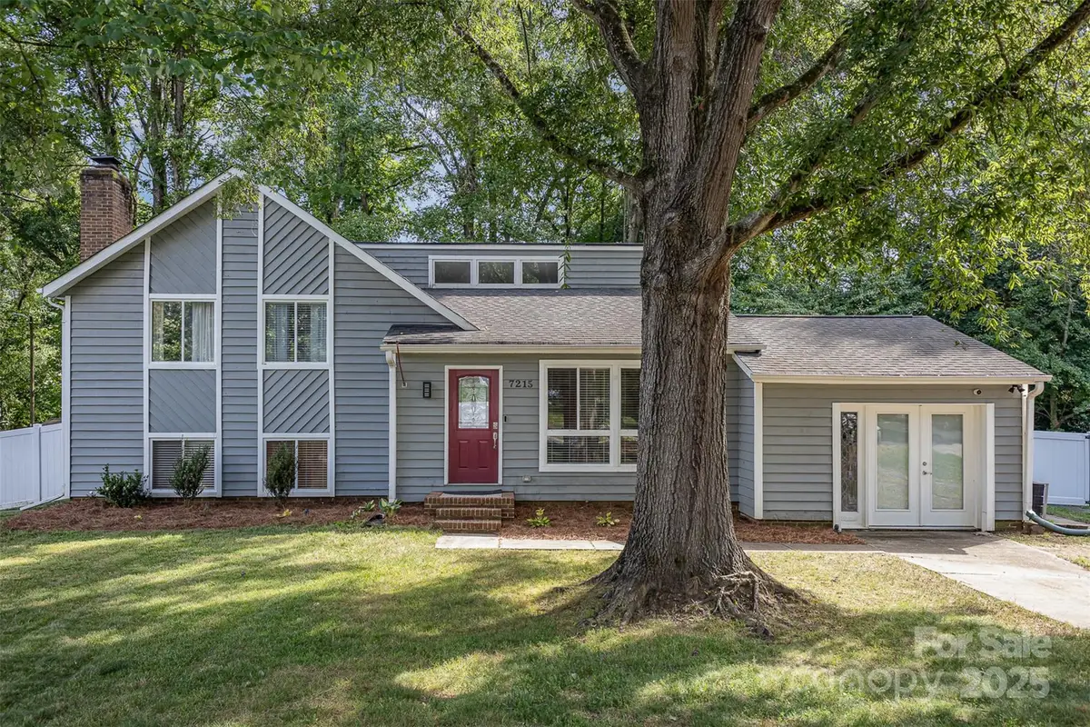 7215 Connan Lane, Charlotte, NC 28226 - Image #1