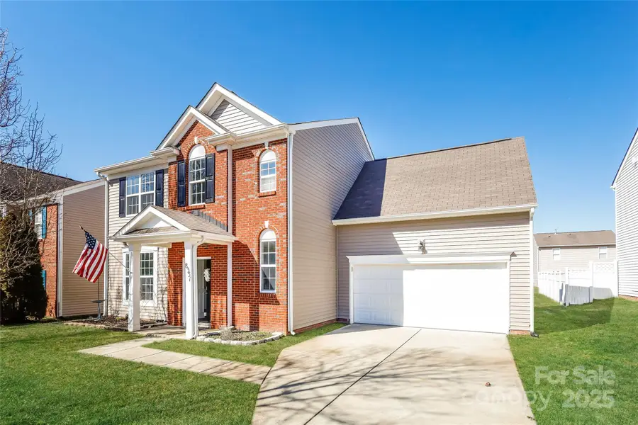 8351 Rolling Meadows Lane, Huntersville, NC 28078 - Image #2