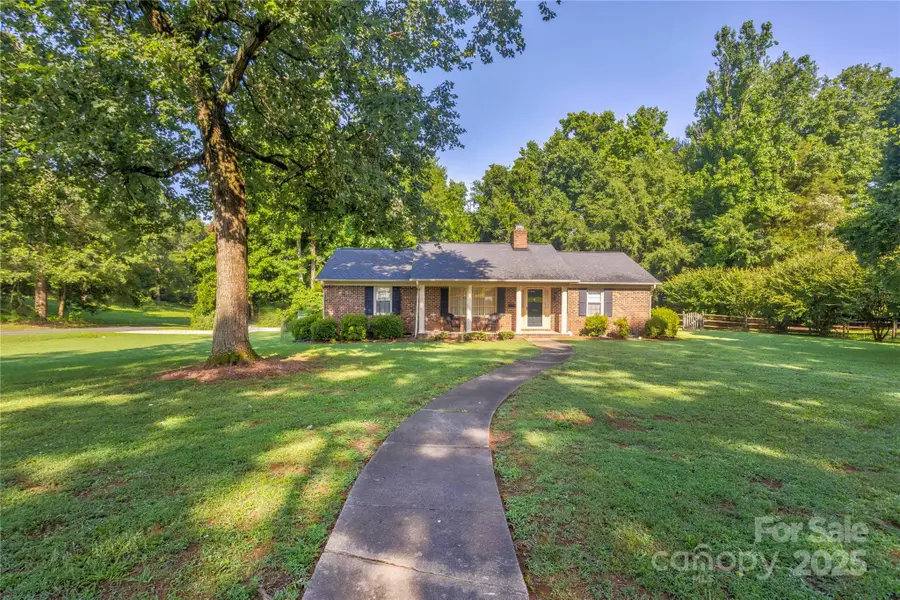 1828 Independence Square, Kannapolis, NC 28081 - Image #2