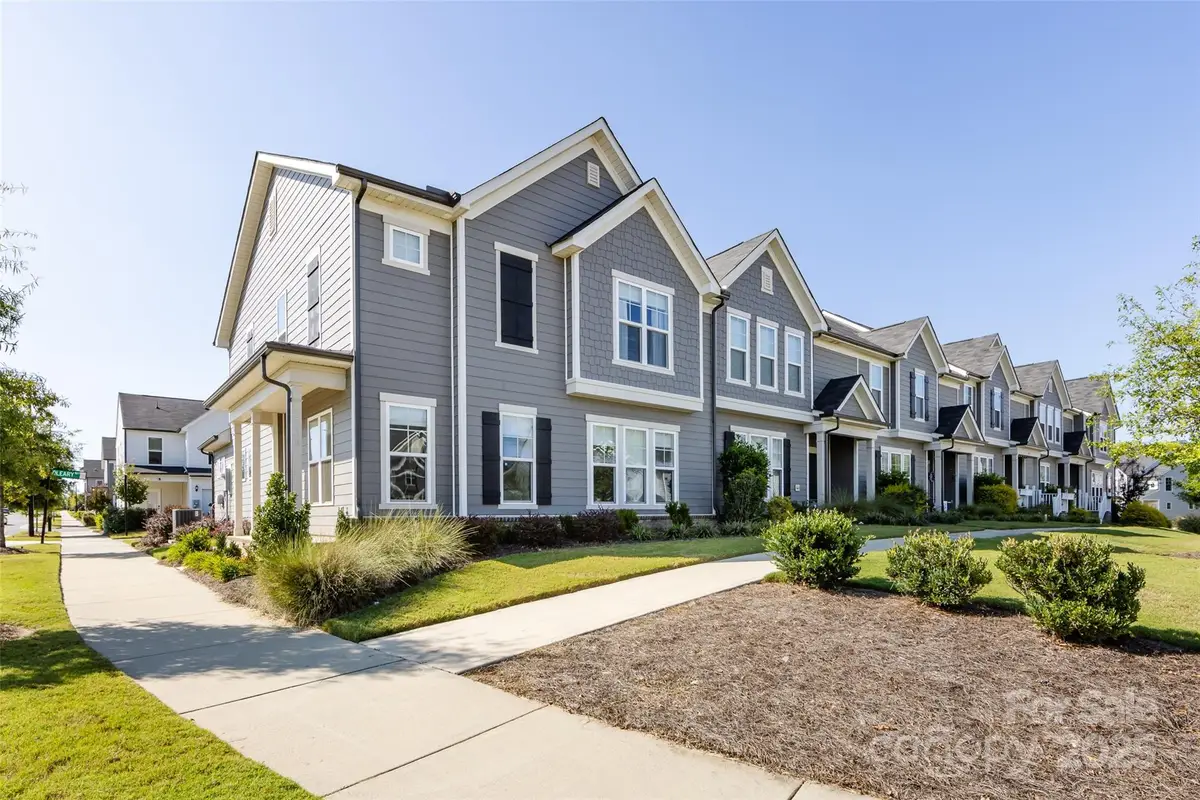 23109 Clarabelle Drive, Charlotte, NC 28273 - Image #1