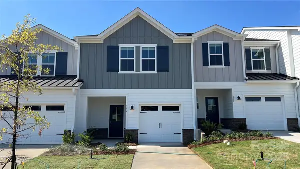 242 Tiger Lily Drive, Fort Mill, SC 29708