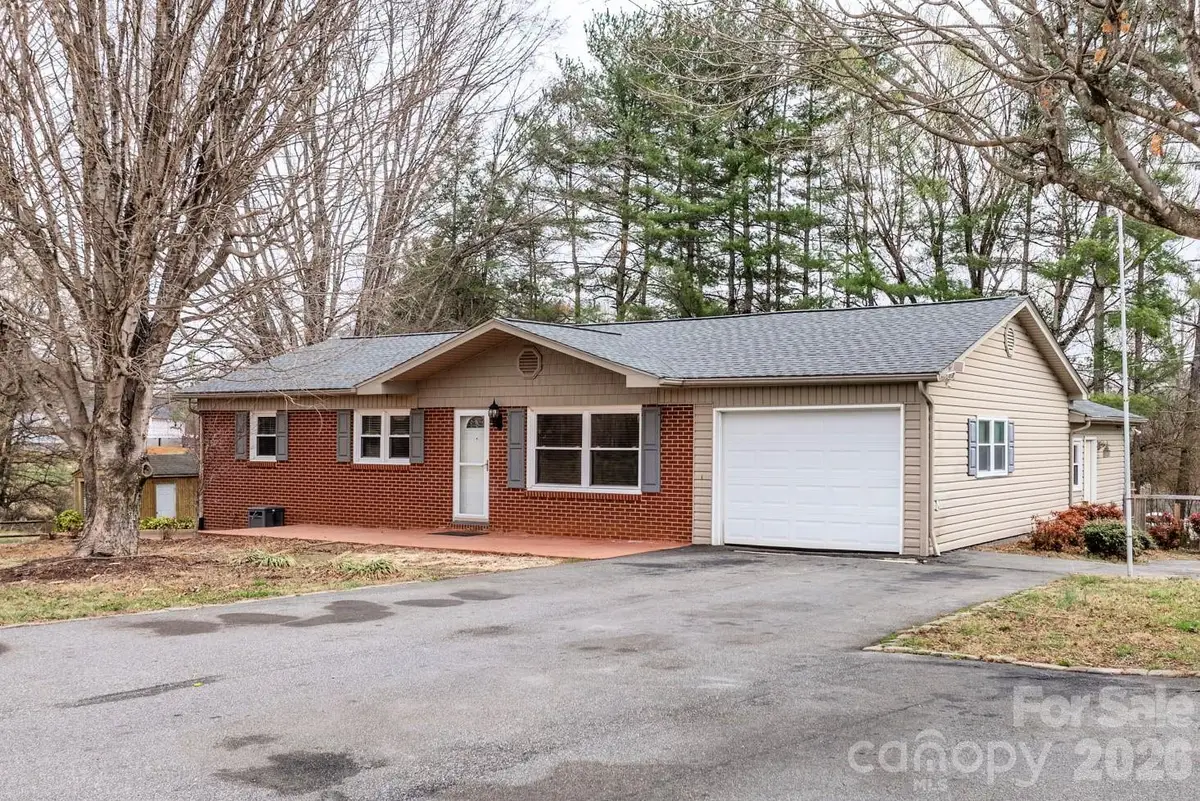 309 Sheldon Street, Hudson, NC 28638 - #1