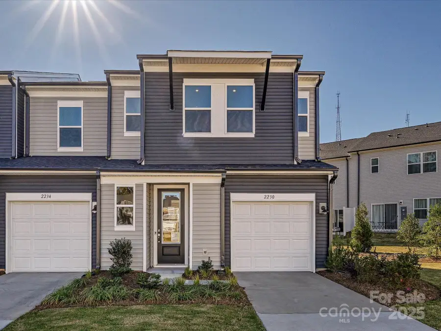 2230 Endeavor Run, Charlotte, NC 28269 - Image #2