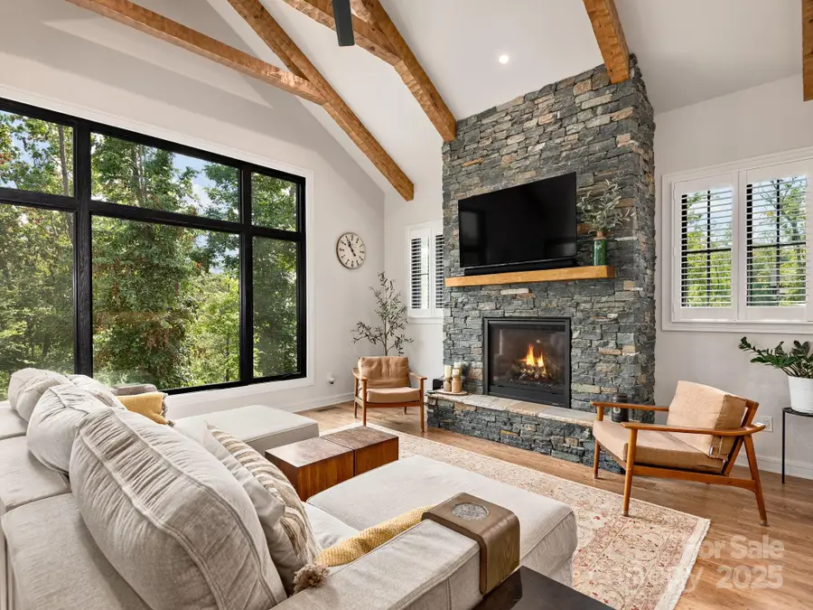 138 Riverbend Forest Drive, Asheville, NC 28805 - Image #2