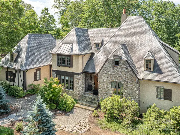 176 Valley Springs Road, Asheville, NC 28803