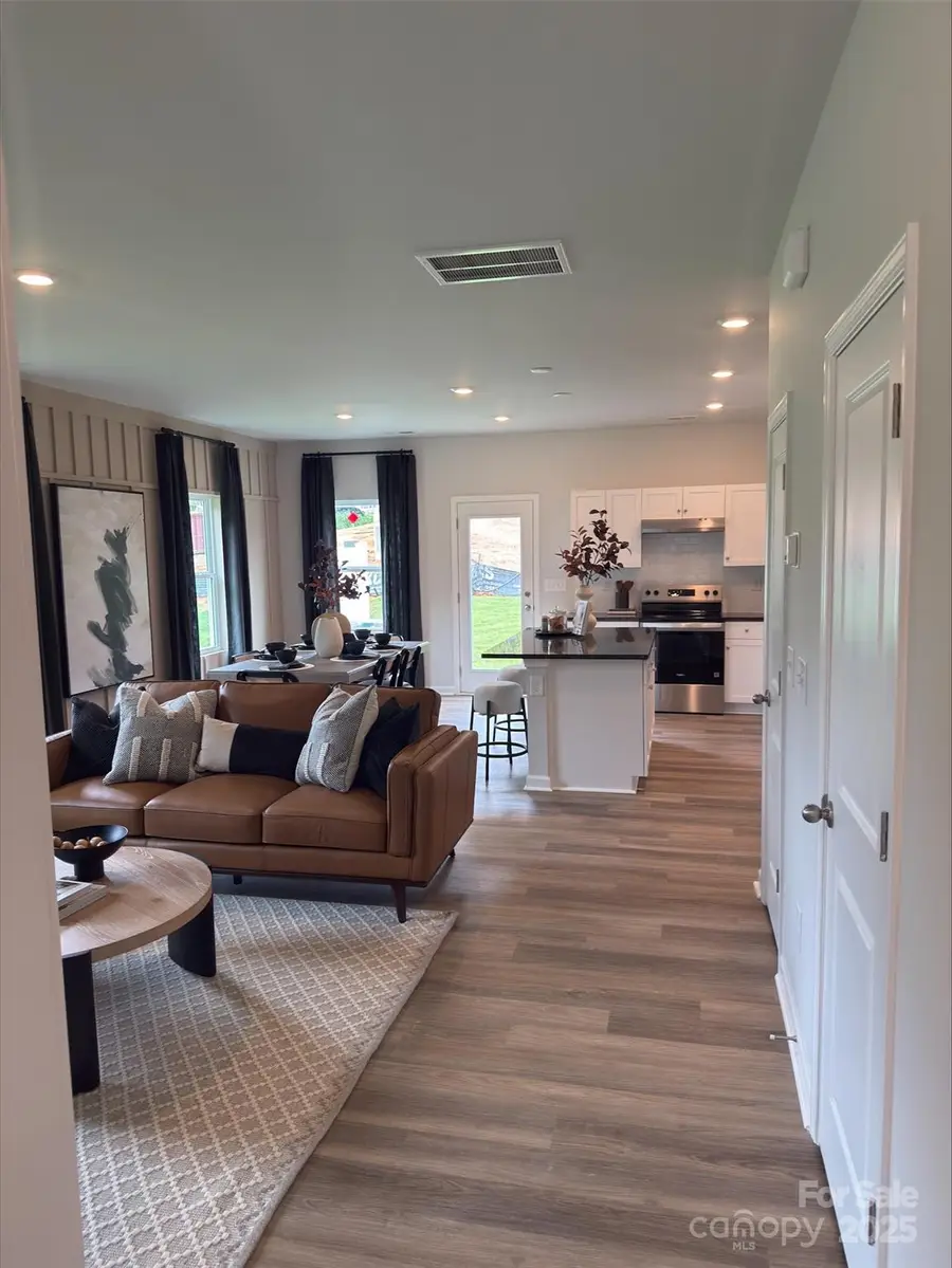 4548 Green Drake Drive, Charlotte, NC 28269 - Image #3