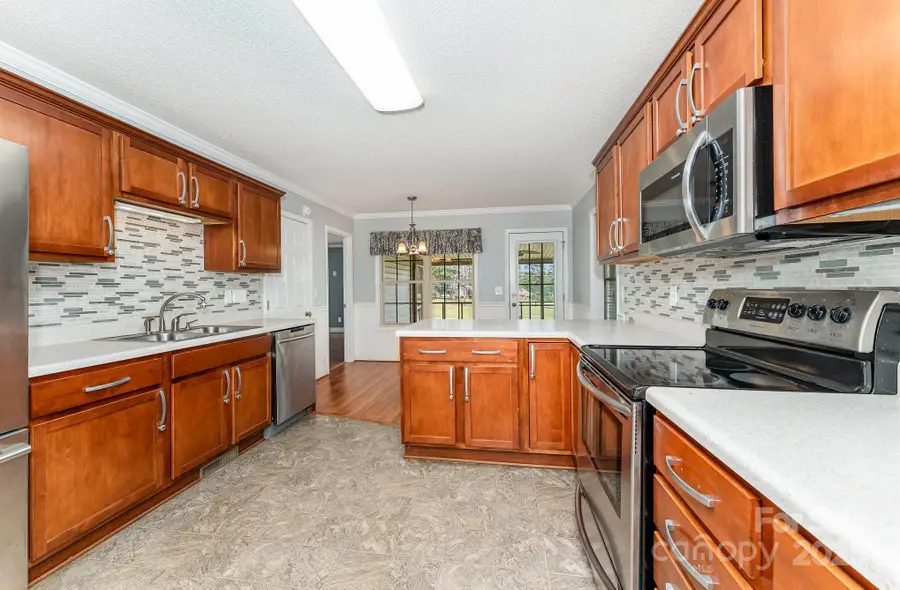 1618 Secret Garden Court, Salisbury, NC 28146 - Image #2