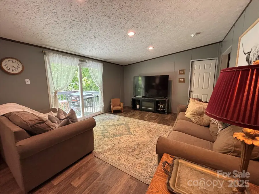 2877 Shannon Street, Sharon, SC 29742 - Image #2