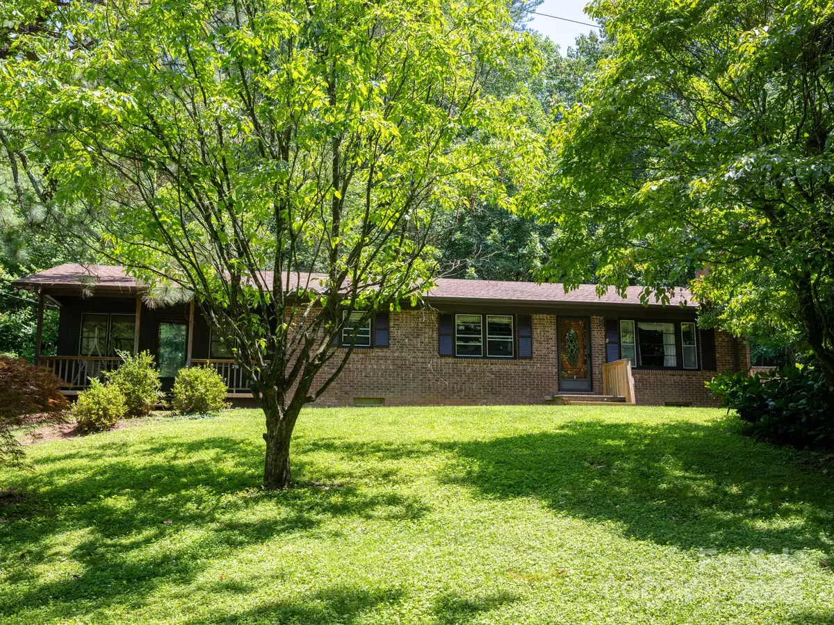215 N Fork River Drive, Marion, NC 28752 - Image #1
