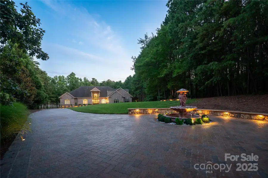305 Mallard Drive, New London, NC 28127 - Image #2