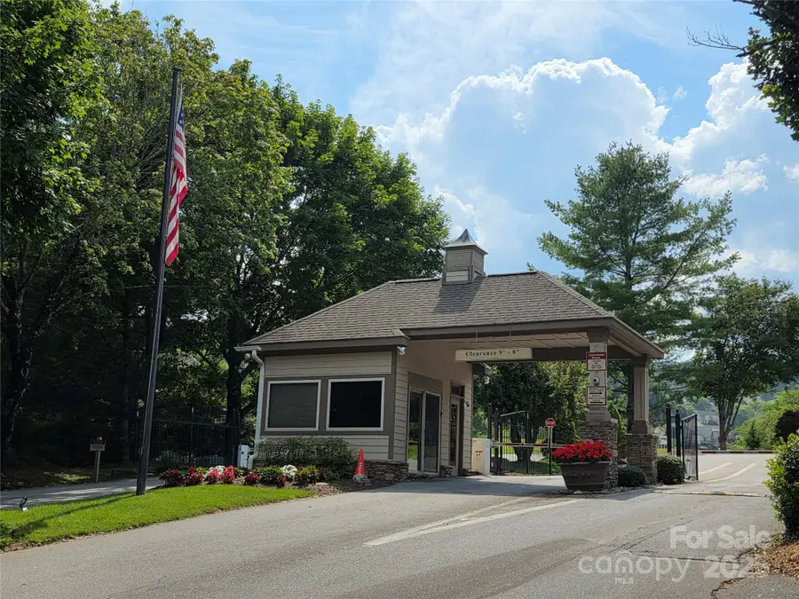 99999 Laurel Drive, Mills River, NC 28759 - Image #3