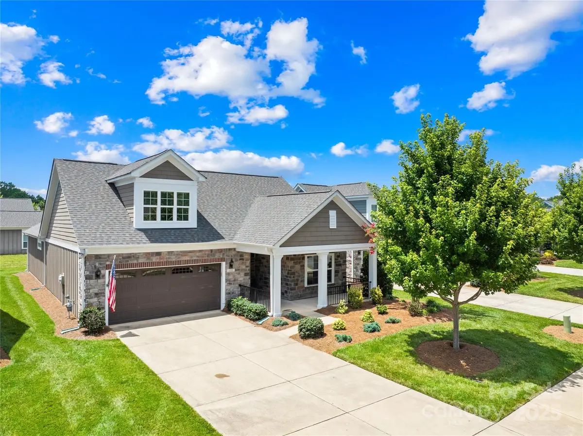 135 Valleymist Lane, Mooresville, NC 28117 - Image #1