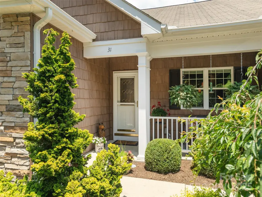 31 Headwater Drive, Hendersonville, NC 28739 - Image #3