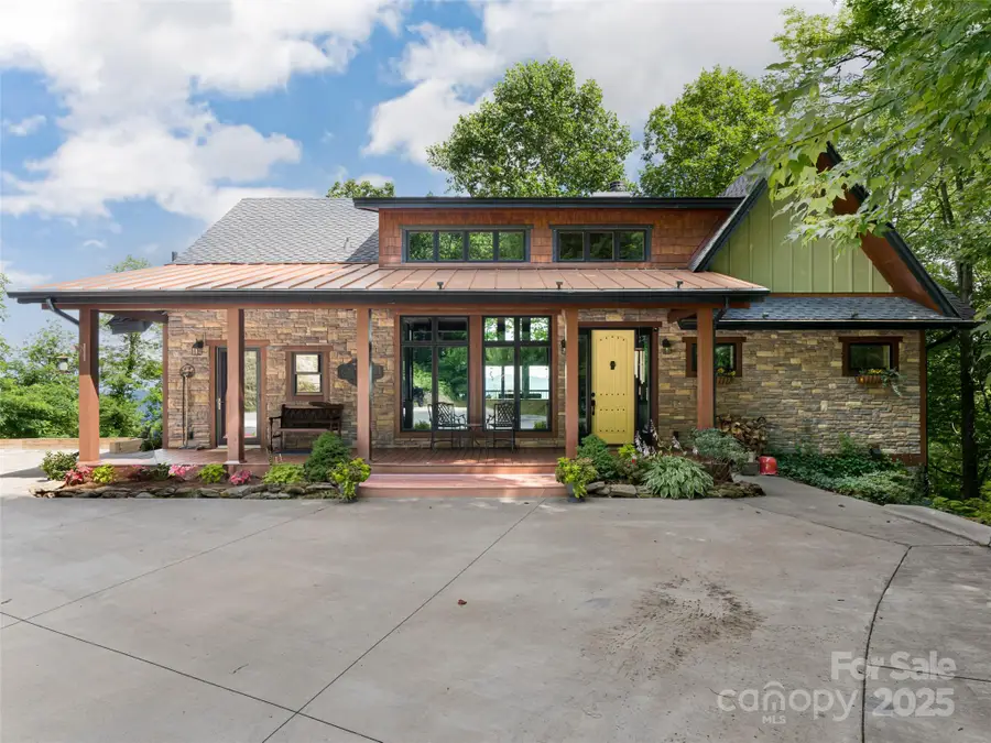 130 Bluff Creek Terrace, Candler, NC 28715 - Image #2