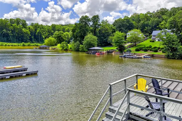 137 Lakeside Drive, Marion, NC 28752