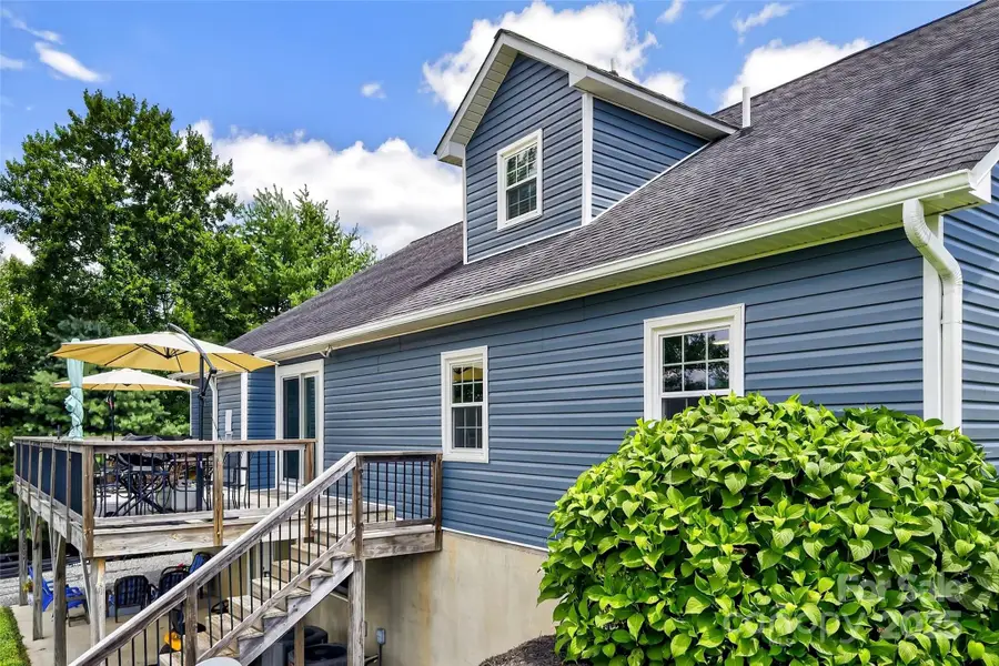 137 Lakeside Drive, Marion, NC 28752 - Image #3