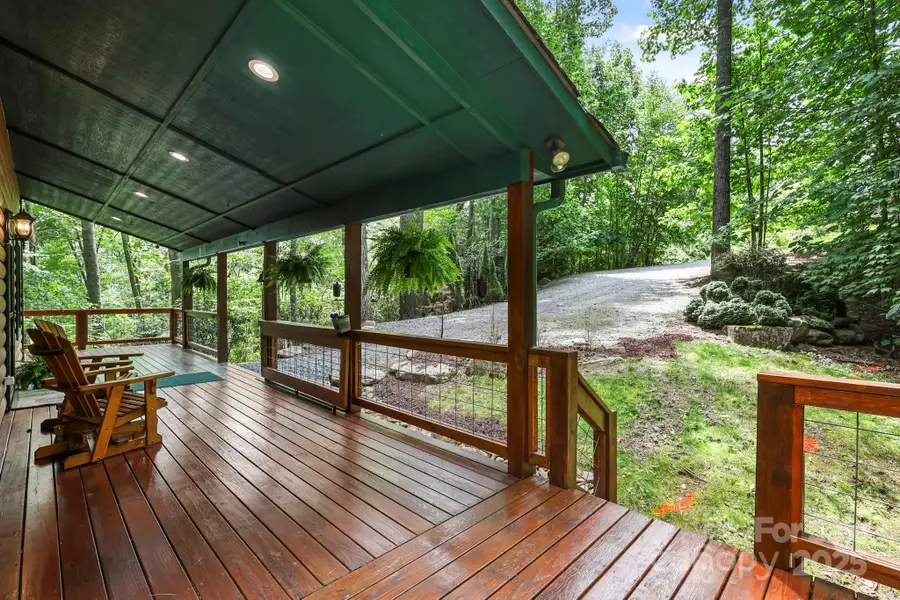 228 Woodby Ridge Road, Vilas, NC 28692 - Image #3