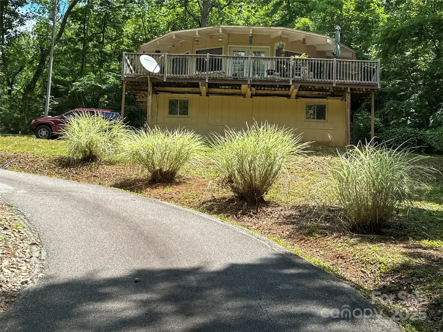 171 Windy Hill Drive, Franklin, NC 28734 - Image #2