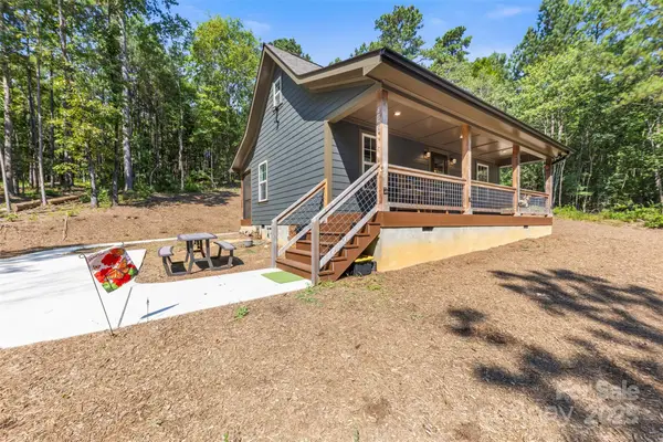 8333 Catawba Cove Drive, Belmont, NC 28012